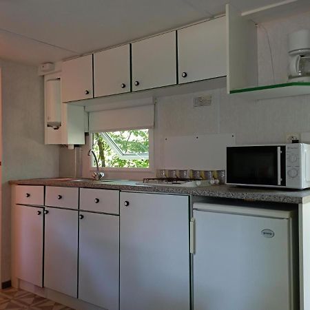 Mobil Home Faux-la-Montagne エクステリア 写真